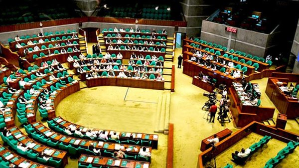 parlament- 5272