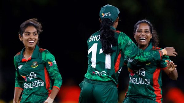 bangladesh-woman-team-9592
