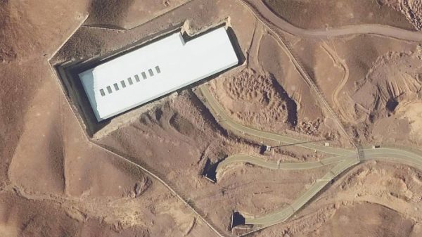 iran-paromanobik-16123