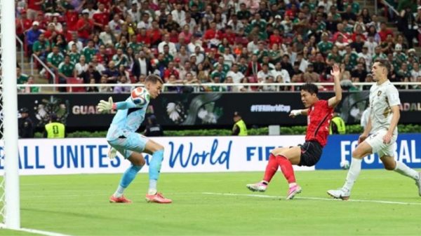south-korea-c-republic১৬৭৩৭